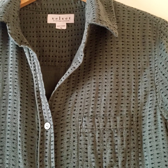 Anthropologie “Velvet by Graham & Spencer” Blouse - Picture 4 of 8